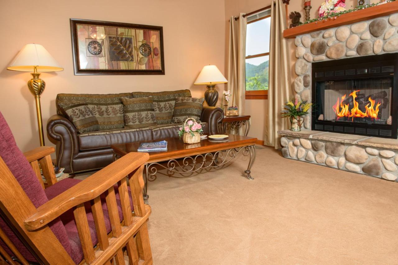 Berry Springs Lodge Sevierville Exterior foto