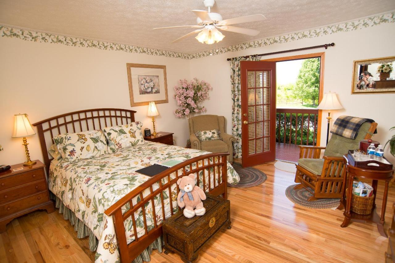 Berry Springs Lodge Sevierville Habitación foto
