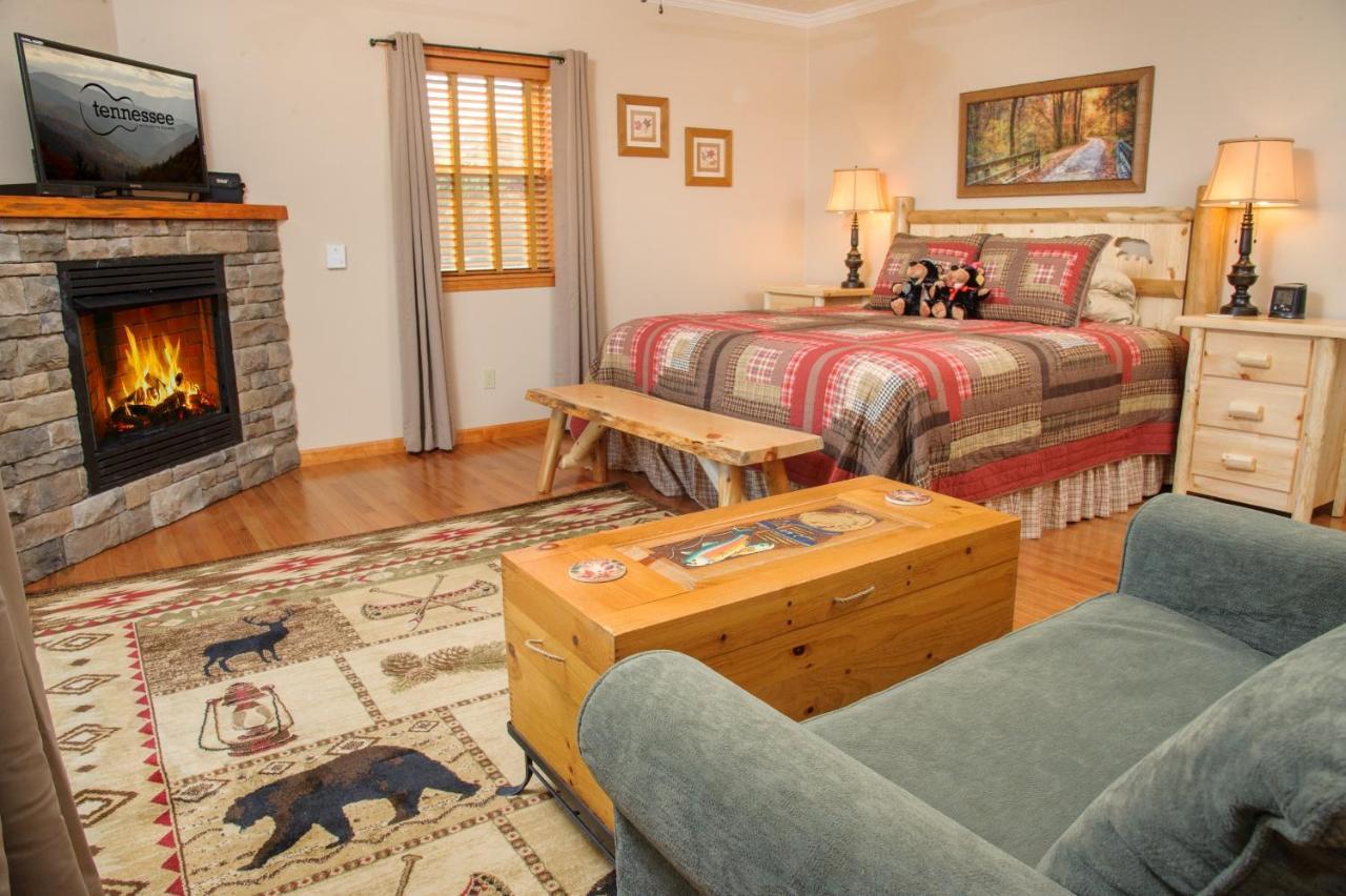 Berry Springs Lodge Sevierville Habitación foto